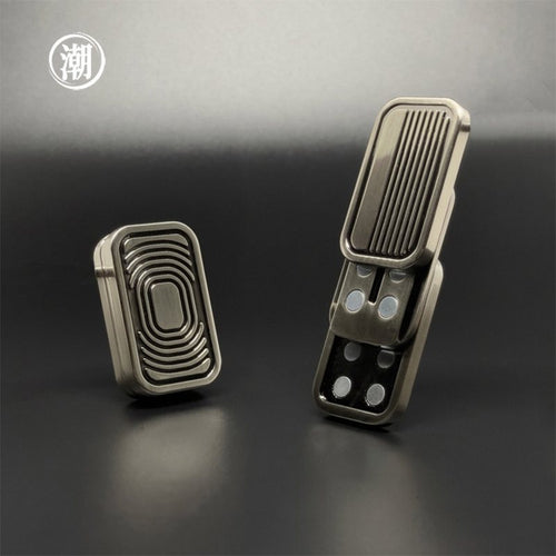3-Layer Metal Push Cards - Lucky Cat, Poker and Classic